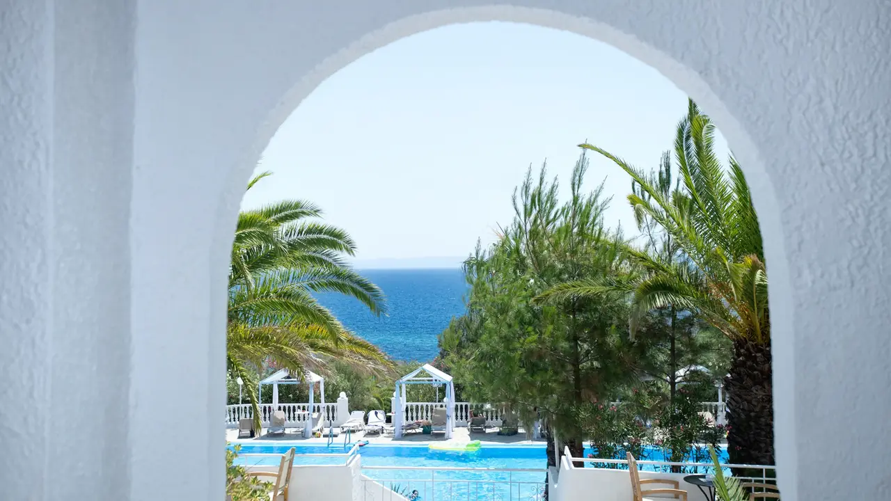 BIANCO OLYMPICO BEACH RESORT