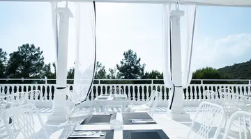 BIANCO OLYMPICO BEACH RESORT