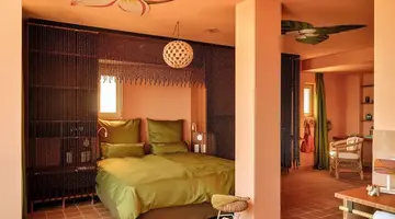 Bikini Island & Mountain Hotel Es Trenc