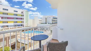 Bikini Universal Hotel