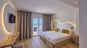 Bikini Universal Hotel