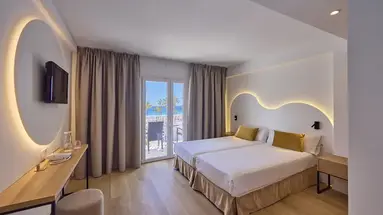 Bikini Universal Hotel