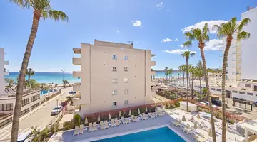 Bikini Universal Hotel
