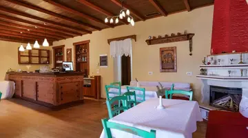 Bineri Hotel
