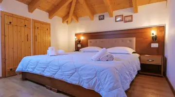 Bineri Hotel