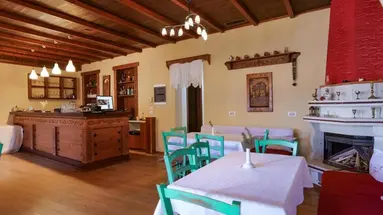 Bineri Hotel