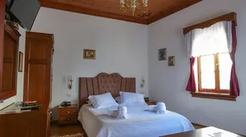 Bineri Hotel