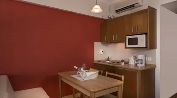 Bio Suites Hotel &amp Spa