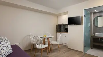 BIO SUITES HOTEL AND SPA
