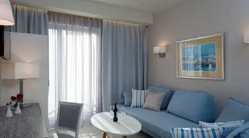 Bio Suites Hotel
