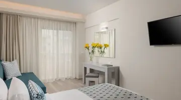 Bio Suites Hotel