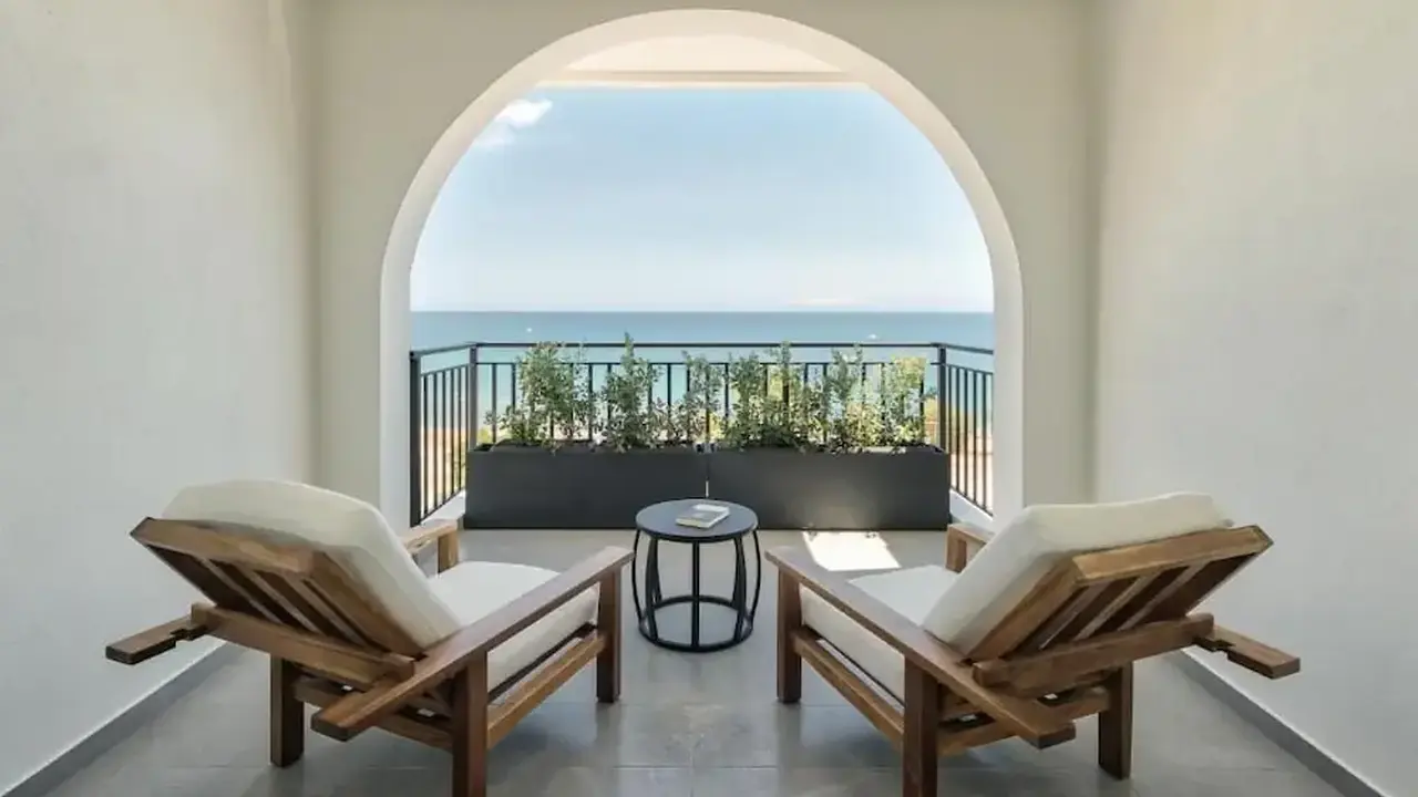 Bitzaro Boutique Hotel