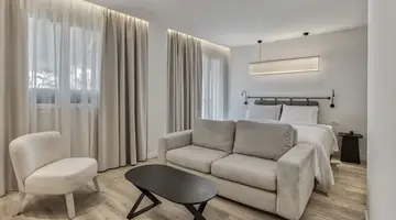 Bitzaro Boutique Hotel