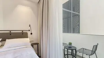 Bitzaro Hotel