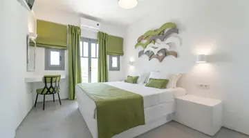 Black Coast Hotel Santorini