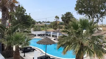 Black Coast Hotel Santorini