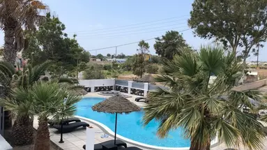 Black Coast Hotel Santorini