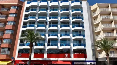 Blau Apartments