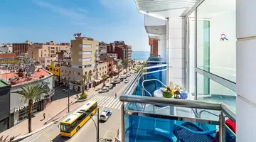 Blau Apartments