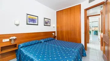 Blau Apartments