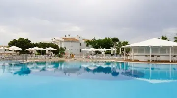 BLAU PUNTA REINA FAMILY RESORT