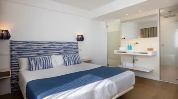 BLAU PUNTA REINA FAMILY RESORT