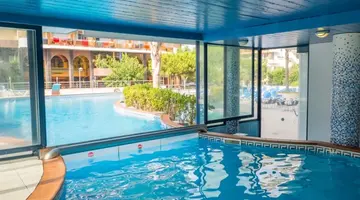 BLAUCEL HOTEL