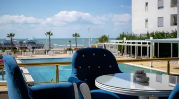 Bleart Hotel