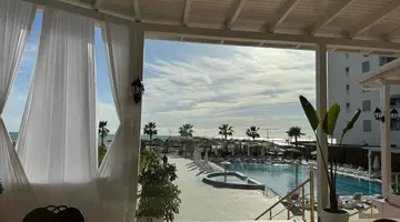 Bleart Hotel