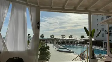 Bleart Hotel