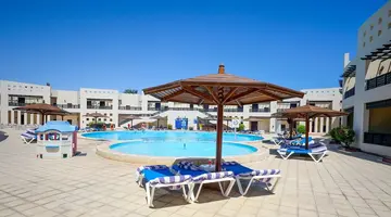 Blend Club Aqua Hotel
