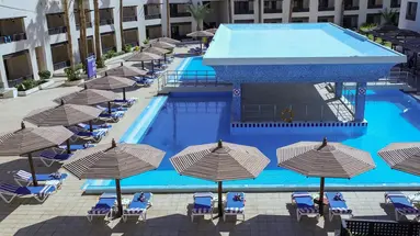 Blend Club Aqua Hotel
