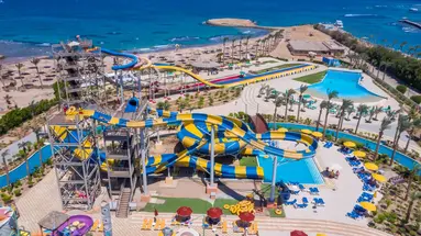 Blend Club Aqua Hotel