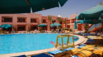 Blend Club Aqua Hotel