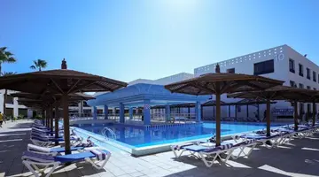 Blend Club Aqua Park Resort