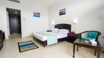 Blend Elphistone Resort