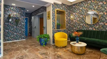 Bloom Hotel Roma