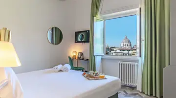 Bloom Hotel Roma