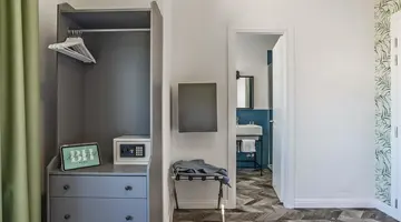 Bloom Hotel Roma