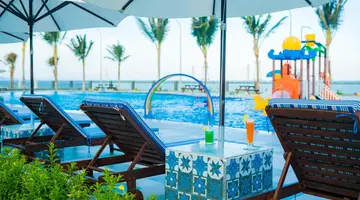 BLOOMING LOTUS RESORT