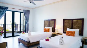 BLOOMING LOTUS RESORT