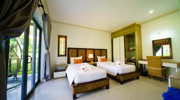 BLOOMING LOTUS RESORT