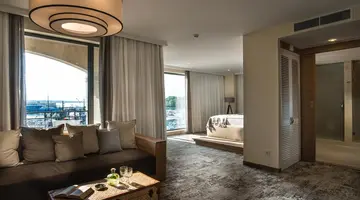 Blu Bay Design Hotel