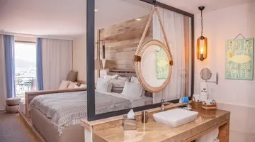 Blu Bay Design Hotel