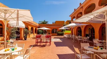 Blu Hotel Laconia Village