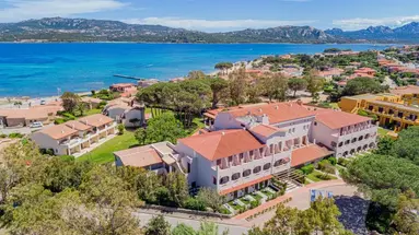 Blu Hotel Laconia Village