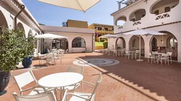 Blu Hotel Laconia Village