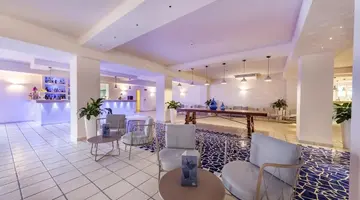 Blu Hotel Laconia Village