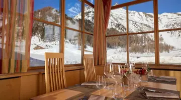 Blu Hotel Senales Zirm-Cristal