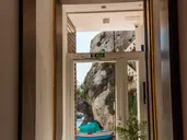Blu Waters Boutique Hotel